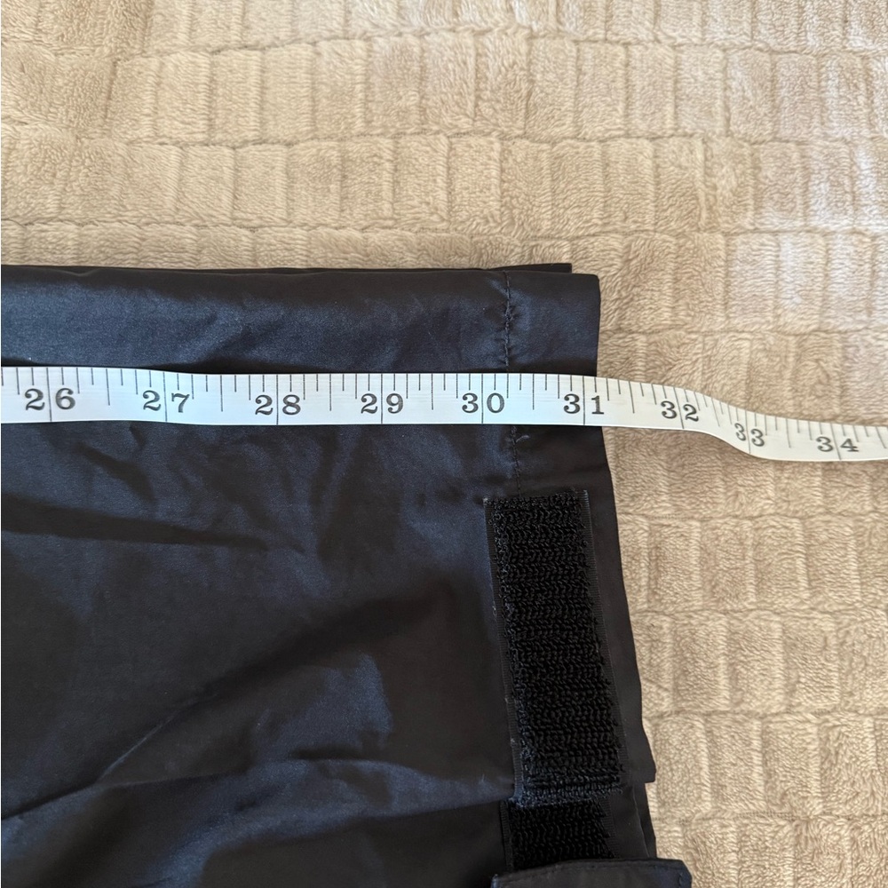 Nike Women’s Black Clima Fit Wind Rain Athletic Sweatpants Zip Leg - Picture 8 of 9